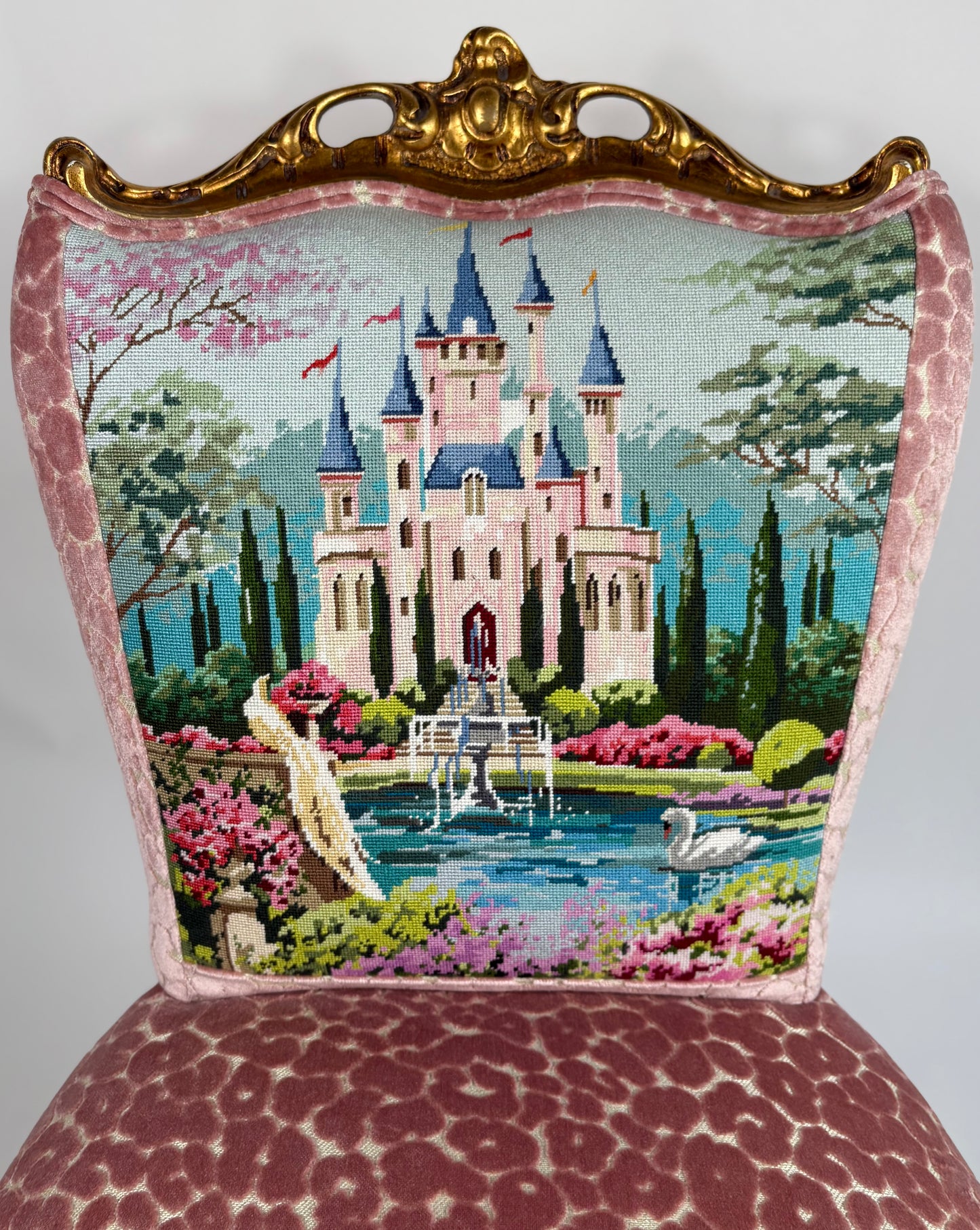 Castle Chair - MC502