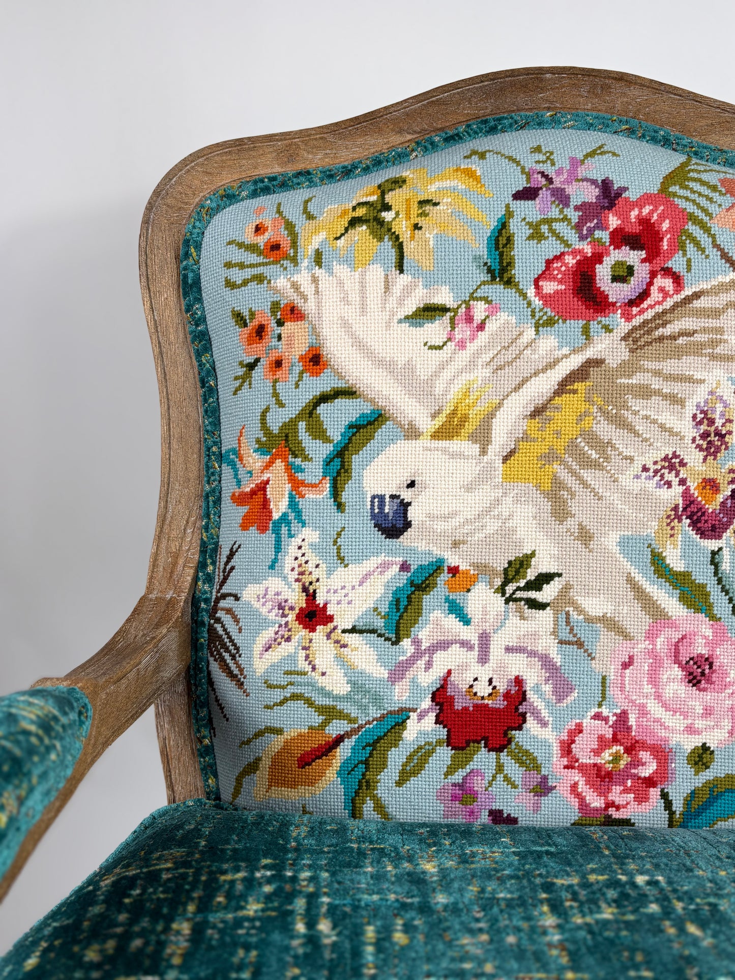 Cockatoo Chair - FF338