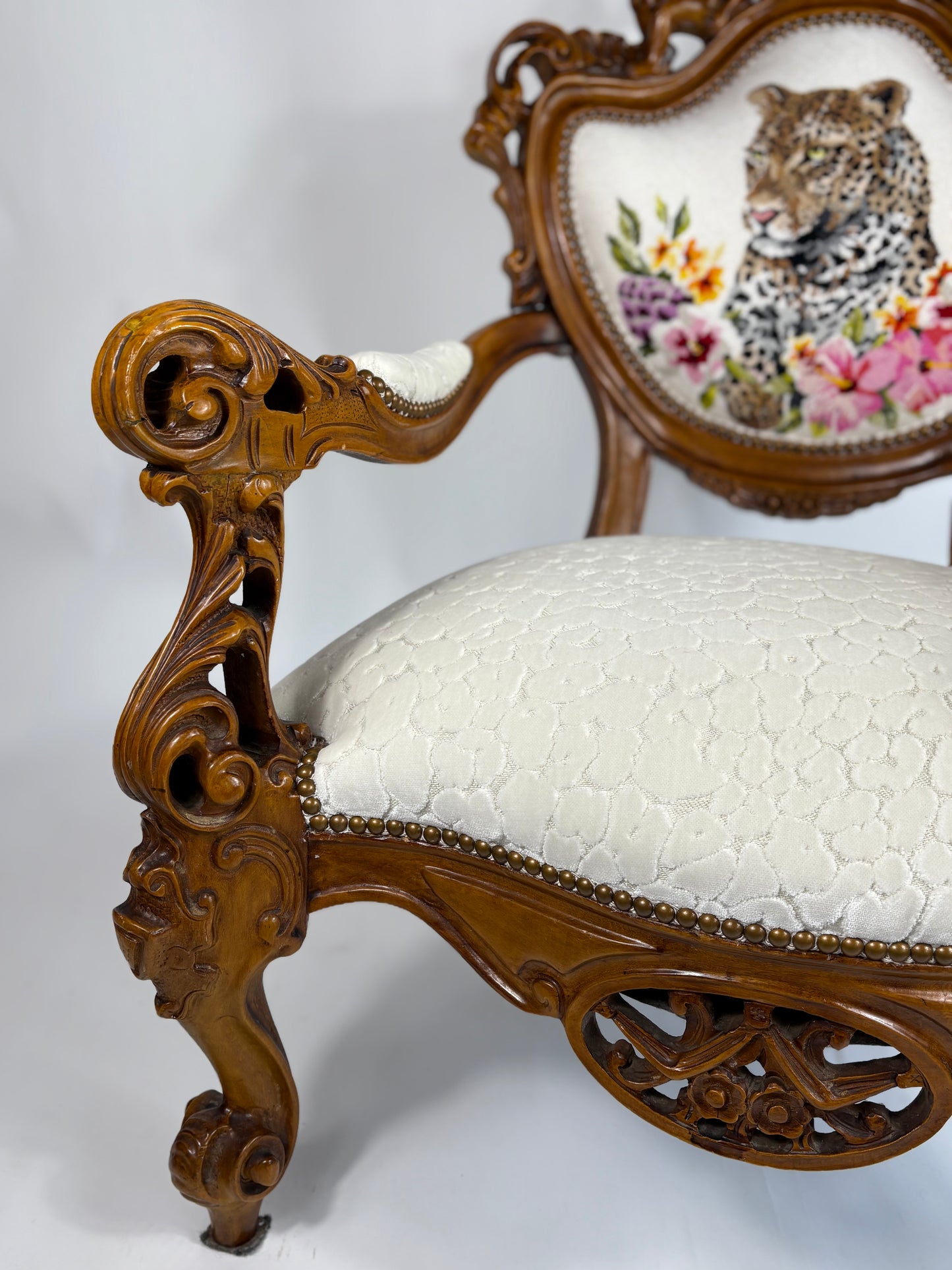 Leopard Foyer Set