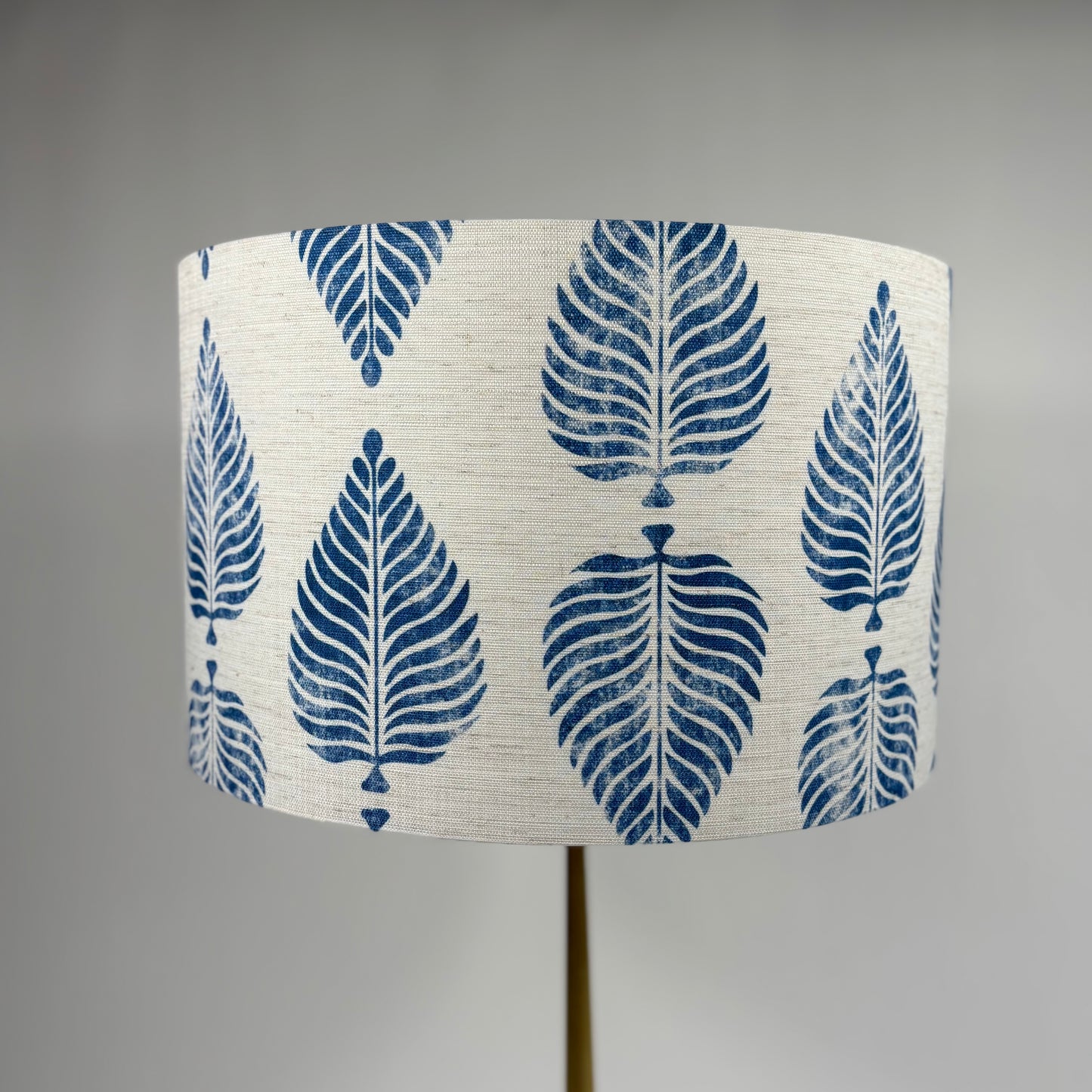 LA005 - Blue Palm Leaves