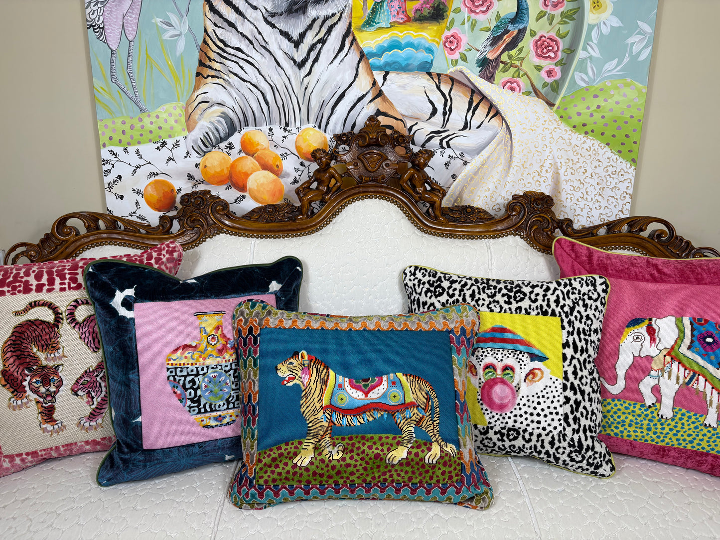 AN400 - Prowling Tiger Pillow